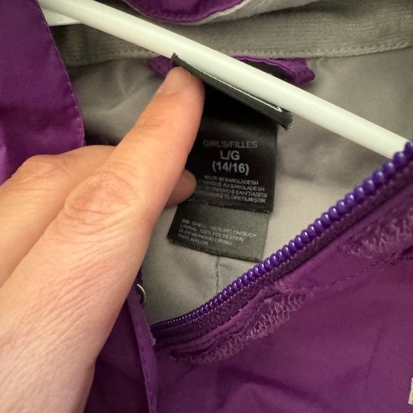 Northface windbreaker jacket - Picture 2 of 3